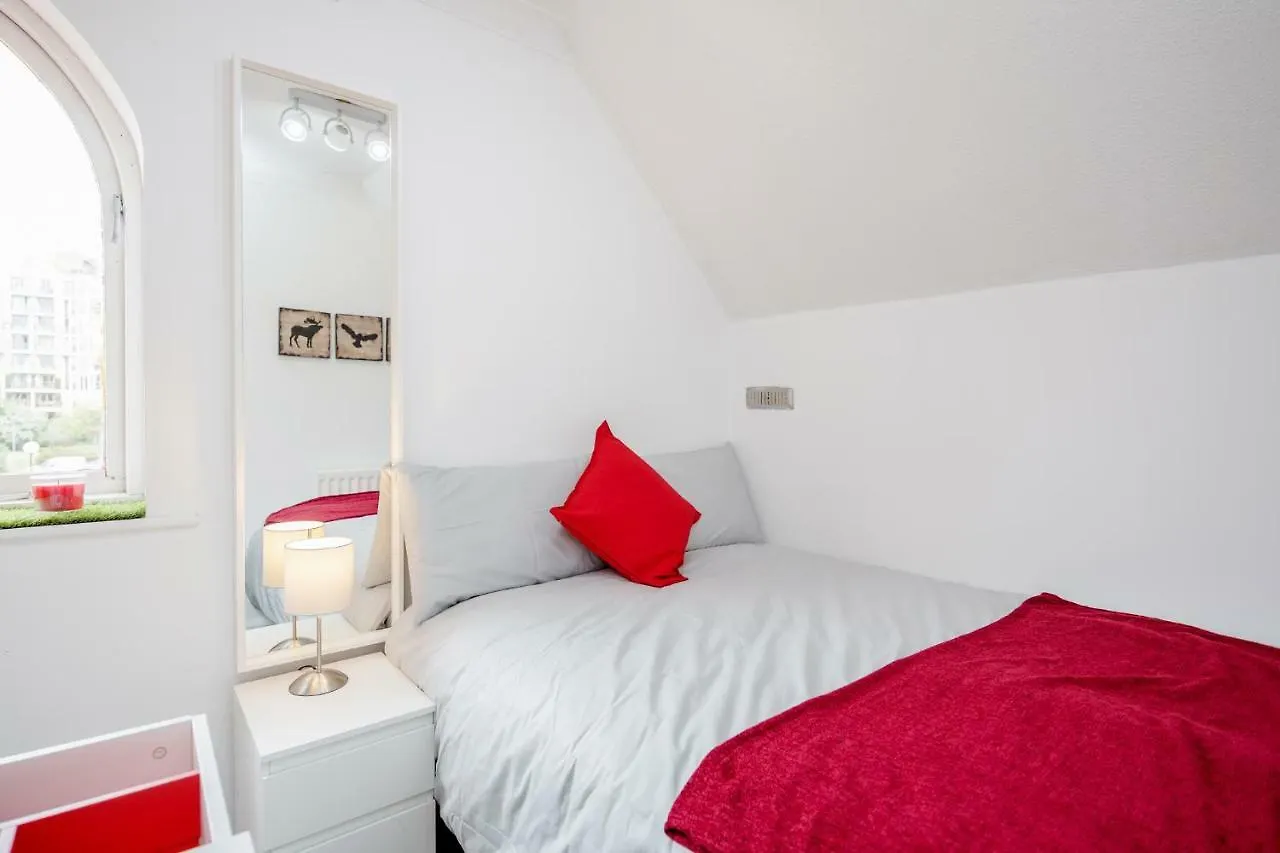 Donatello Rooms Tower Bridge London Guest house