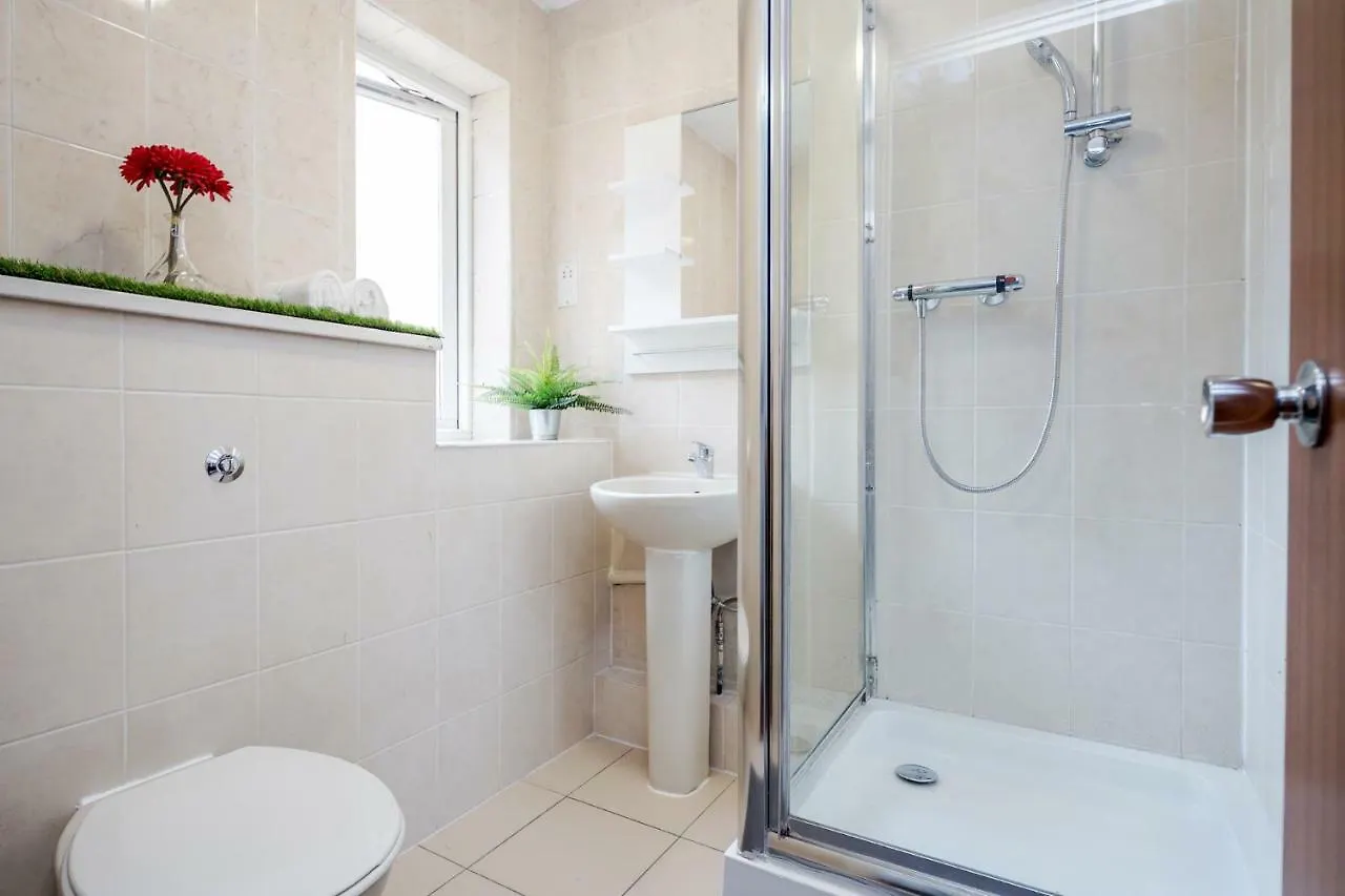 Guest house Donatello Rooms Tower Bridge London
