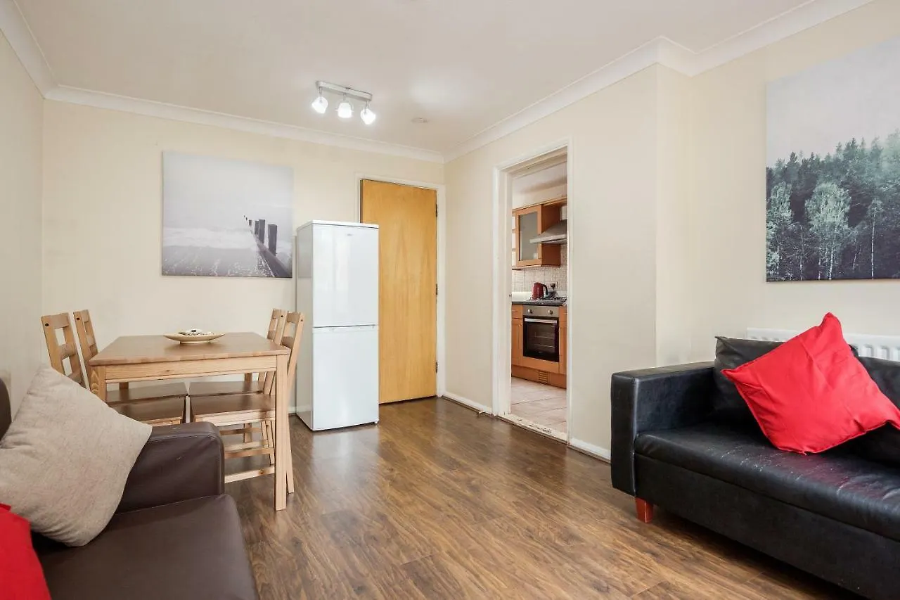 Donatello Rooms Tower Bridge London Guest house